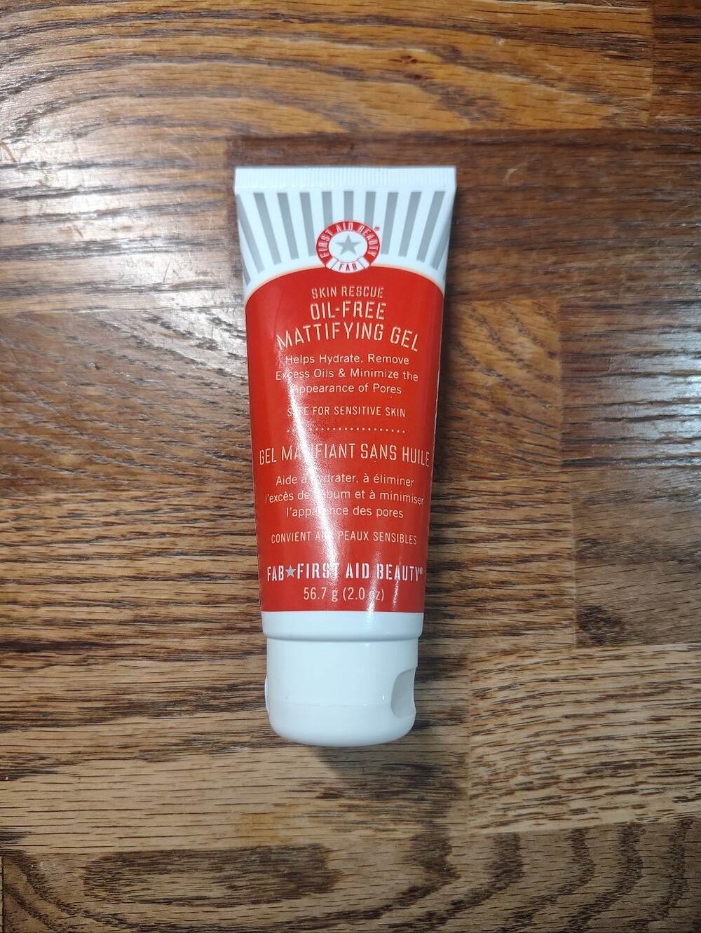 First Aid Beauty Skin Rescue Oil-Free Mattifying Gel